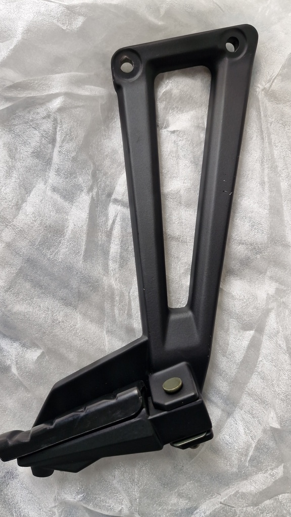 SPITZER 250 - TACO TRASERO LH