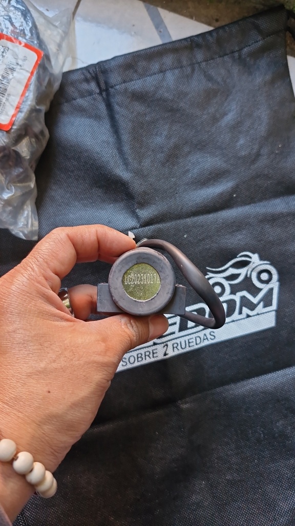 CR4 250N / AVATAR 200 /FXR 150  # SELENOIDE