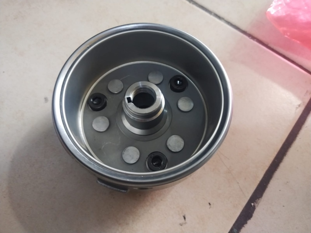 CR4 250 # VOLANTE 
