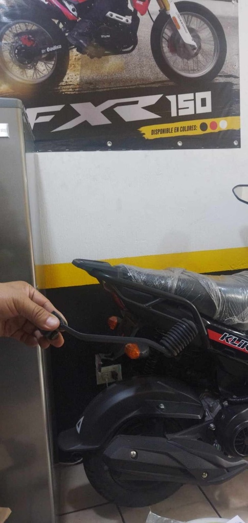 AVATAR LX / FXR 200 - EJE PEDAL DE CAMBIOS - PATA