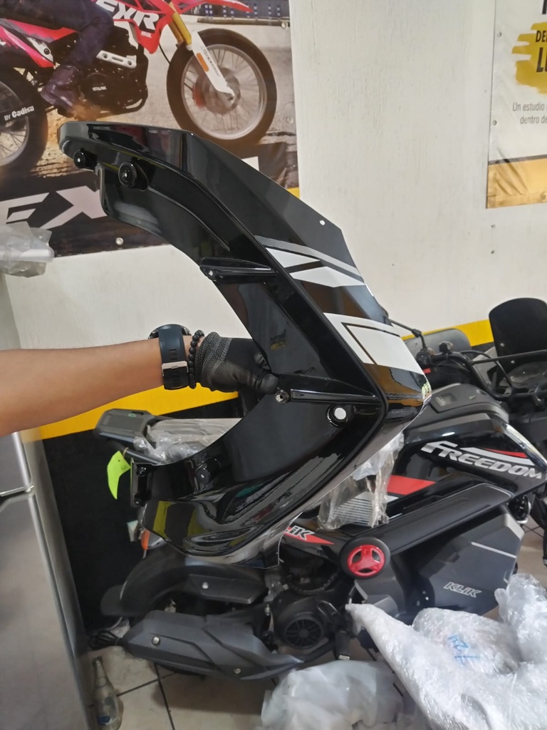 SPITZER 250 - COBERTOR LATERAL INTERNO IZQUIERDO #1 (FOR RED)