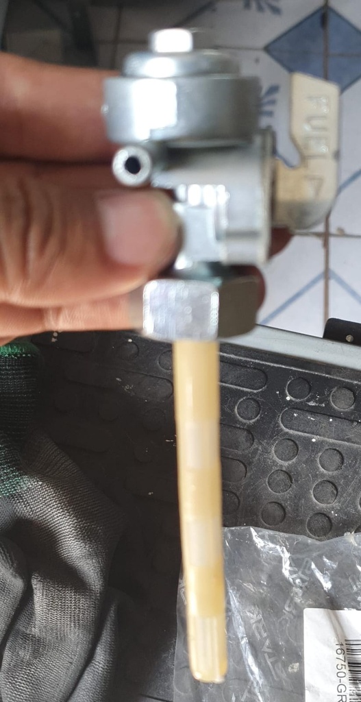 FIRE 125 RATO - LLAVE PASO DE GASOLINA
