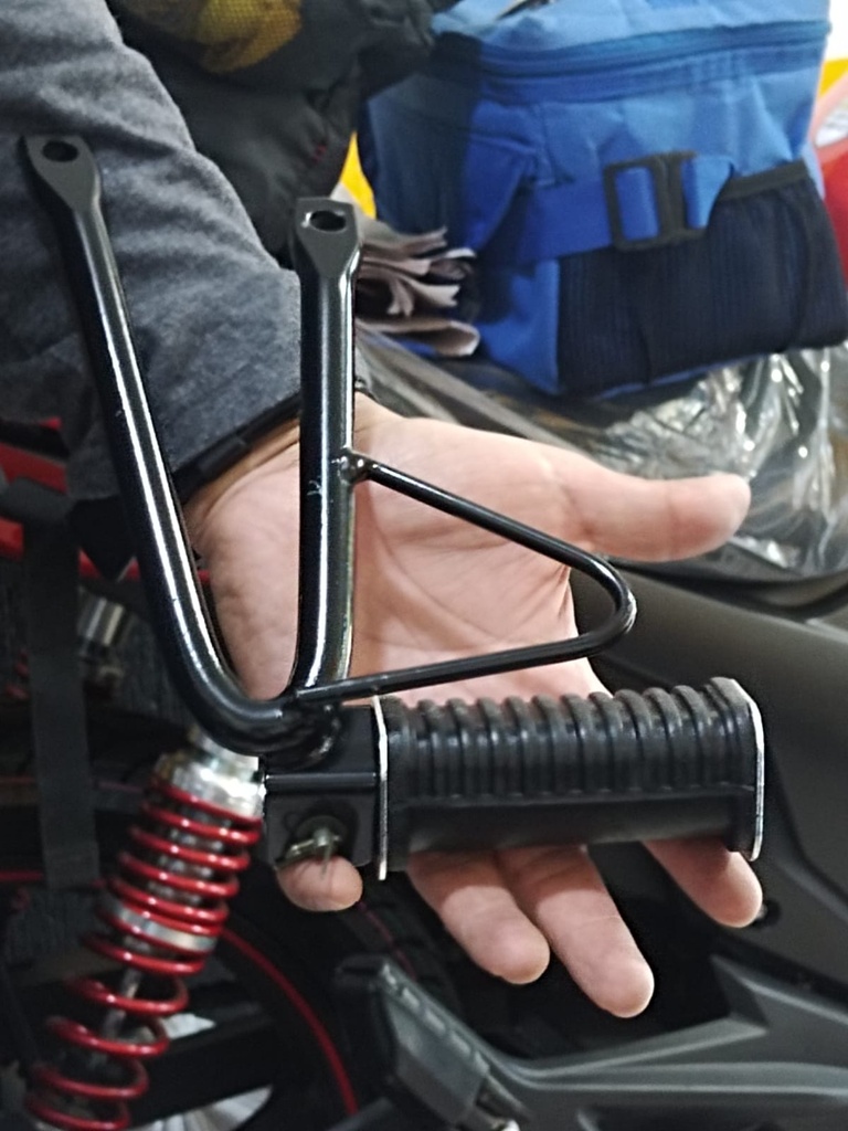 FXR 200 L - TACO TRASERO DERECHO