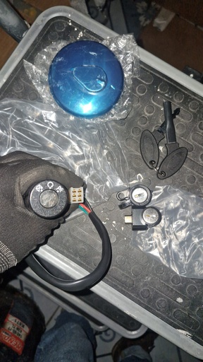 [B10020070] FIRE 150 - SWITCH DE ARRANQUE COMPLETO