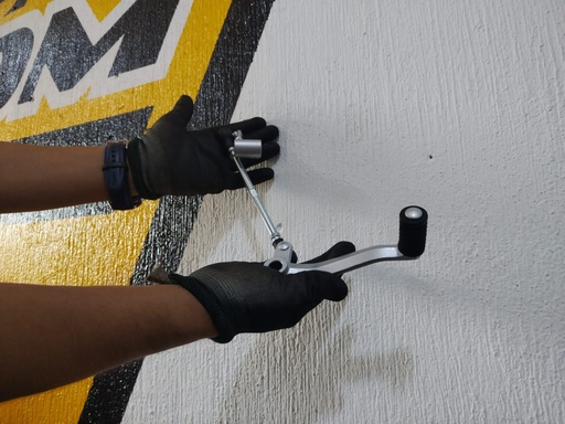 [193700562-0001] CR4 250 - PEDAL DE CAMBIOS