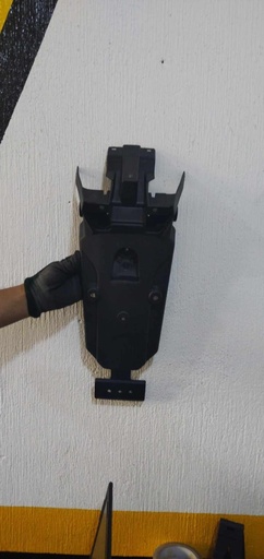 [200033145-0001] FXR 200L - LODERA TRASERA / PORTA PLACAS