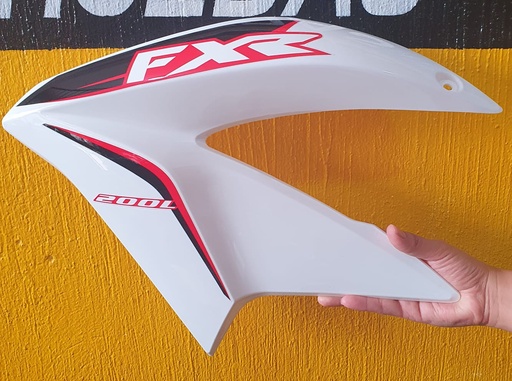 [200043151-0039] FXR 200L - ALETA D/TANQUE BLANCO IZQUIERDO